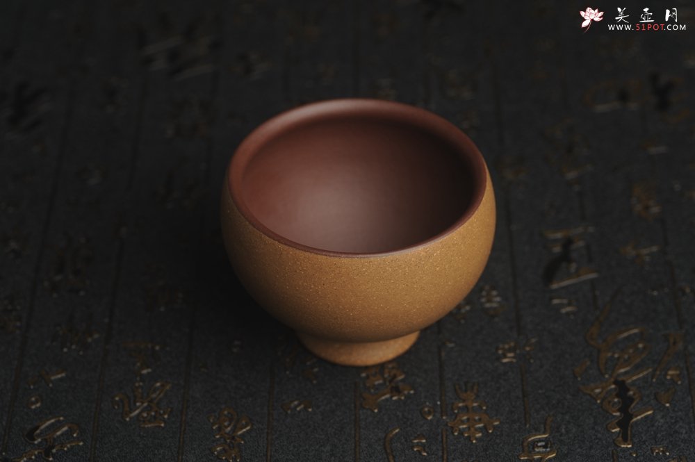 紫砂壶图片：美杯国庆特惠 精品好泥好工雅致特厚实主人杯 茶人醉爱 - 宜兴紫砂壶网