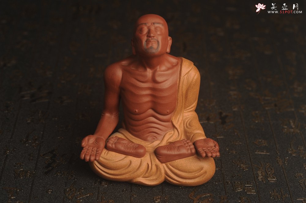 紫砂壶图片：迎中秋特惠紫砂雕塑 精工好料沐心罗汉 高14cm - 宜兴紫砂壶网