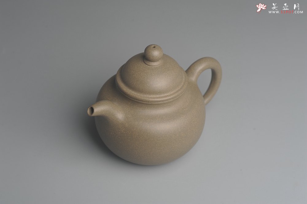 紫砂壶图片：美壶特惠 精致青段寿珍掇球茶壶 性价比高 茶人醉爱 - 宜兴紫砂壶网