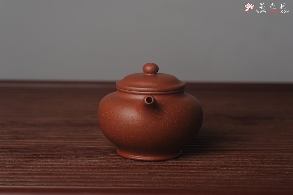 紫砂壶图片：美壶特惠 精致红降坡泥大亨掇只壶 茶人醉爱 - 宜兴紫砂壶网