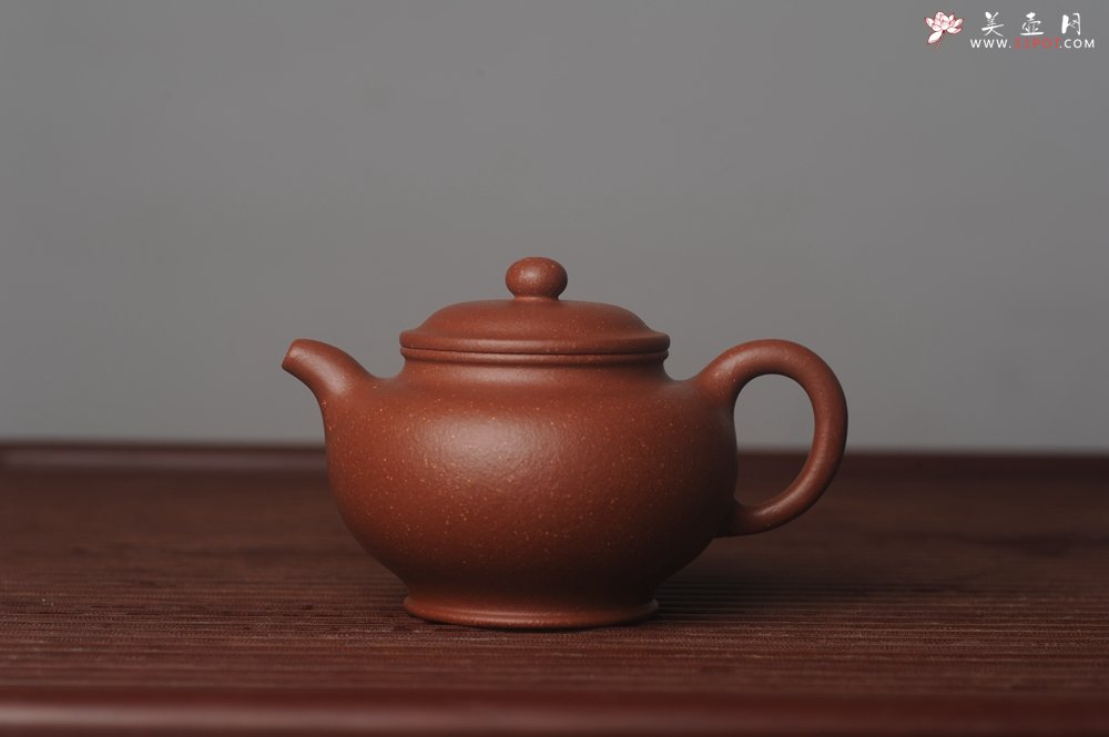 紫砂壶图片：美壶特惠 精致红降坡泥大亨掇只壶 茶人醉爱 - 宜兴紫砂壶网