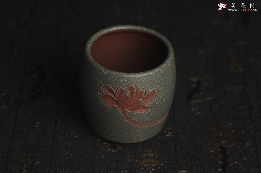 紫砂壶图片：美杯国庆特惠 精品好泥好工雅致厚实清莲主人杯二式 - 宜兴紫砂壶网