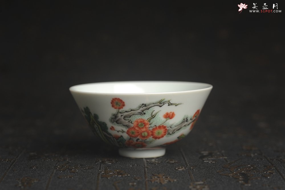 紫砂壶图片：玄辰器  精品古彩岁寒三友主人杯压手杯 景德镇茶杯 茶人醉爱 - 宜兴紫砂壶网