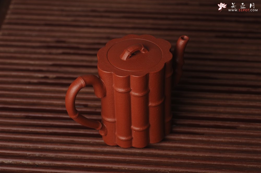 紫砂壶图片：美壶特惠 精致优质朱泥十三竹壶 茶人醉爱 - 宜兴紫砂壶网