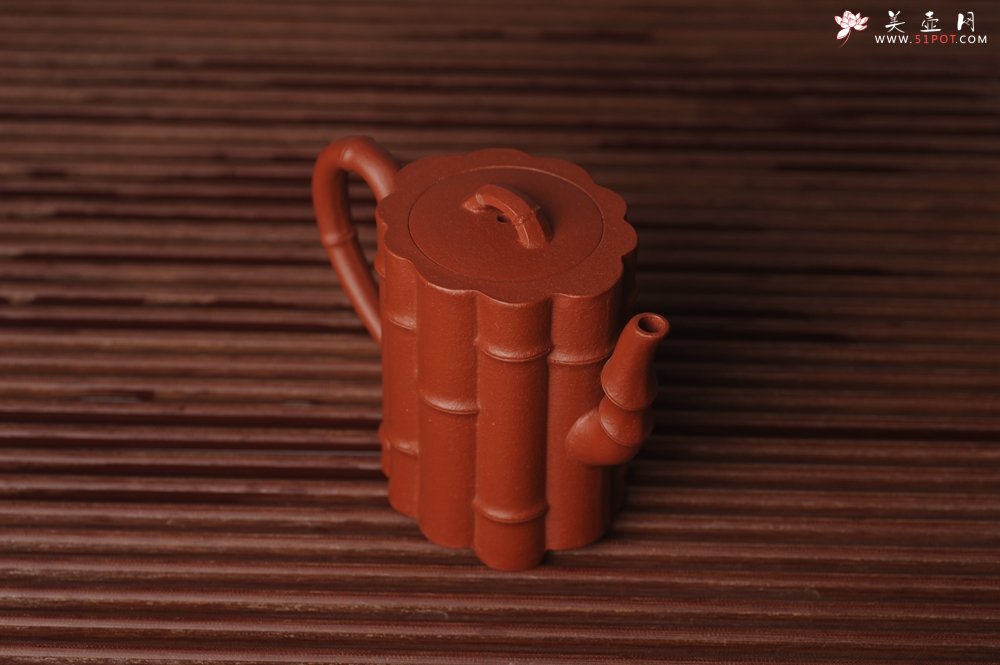 紫砂壶图片：美壶特惠 精致优质朱泥十三竹壶 茶人醉爱 - 宜兴紫砂壶网