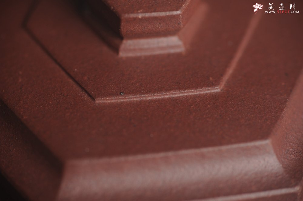 紫砂壶图片：美壶特惠 精致全手工六方雪华 泥料超好 矿物质丰富 - 宜兴紫砂壶网