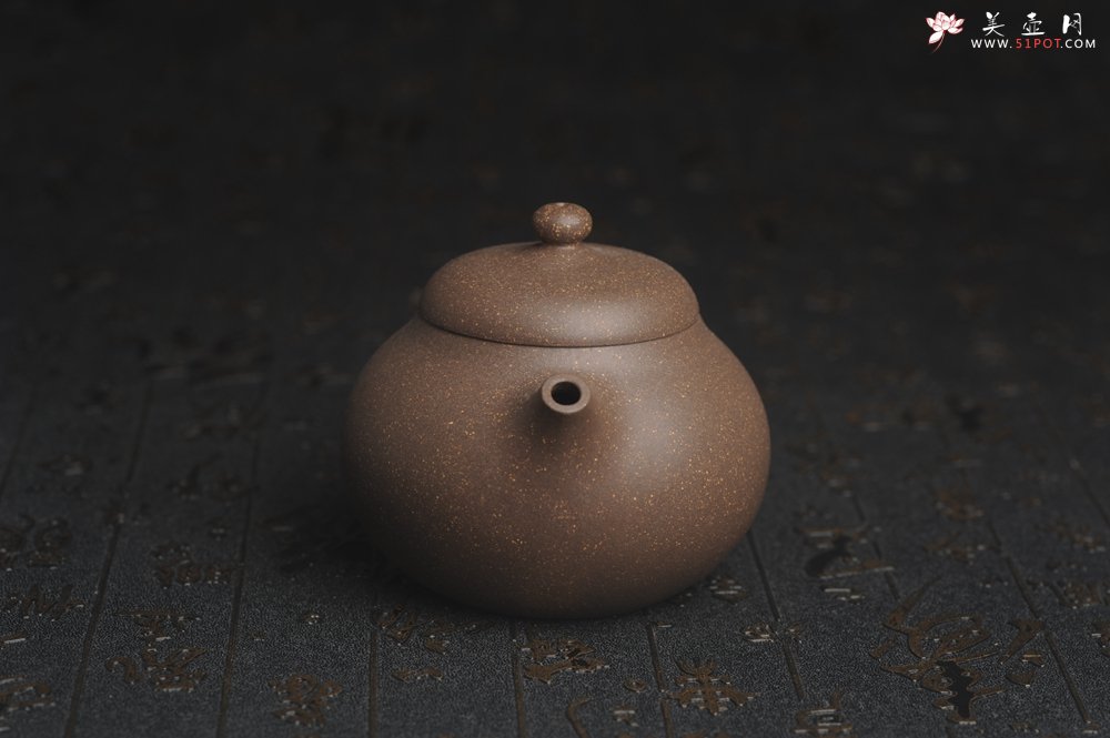 紫砂壶图片：美壶特惠 精致青灰段泥乳穗壶 茶人醉爱 - 宜兴紫砂壶网