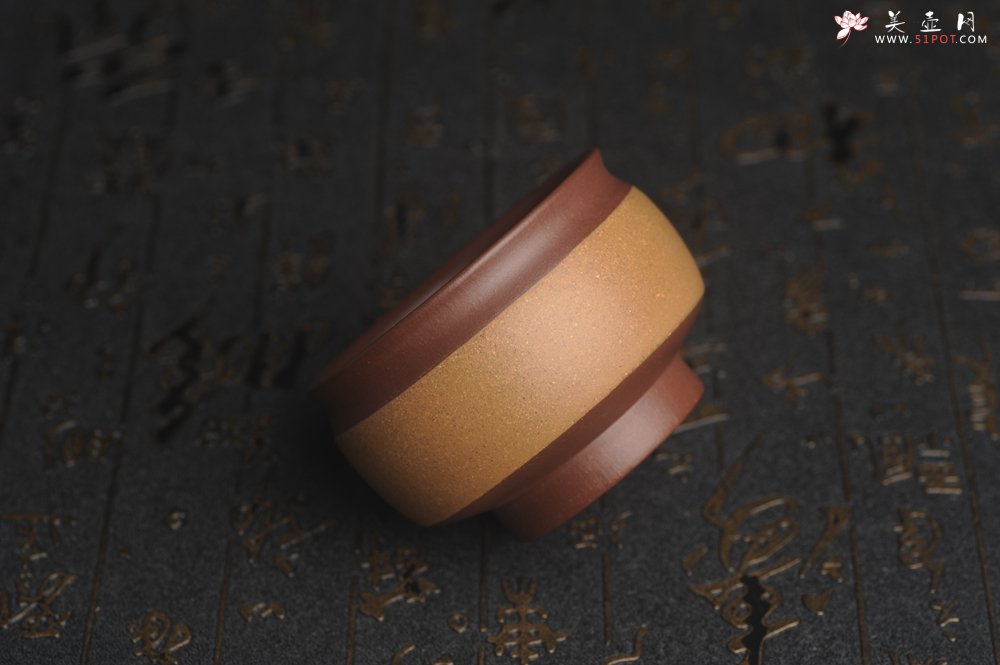 紫砂壶图片：美杯特惠 好泥好工雅致特厚实主人杯压手杯 茶人醉爱 - 宜兴紫砂壶网