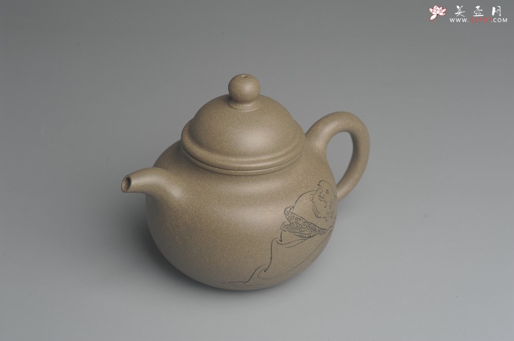 紫砂壶图片：美壶特惠 优质青段精致寿珍掇球壶 茶人醉爱 - 宜兴紫砂壶网