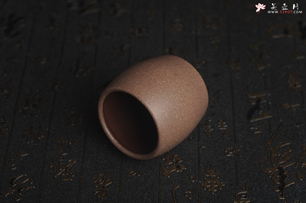 紫砂壶图片：美杯国庆特惠 精品好泥好工雅致厚实清莲主人杯 - 宜兴紫砂壶网