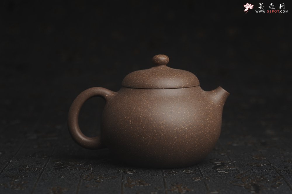 紫砂壶图片：美壶特惠 精致青灰段泥乳穗壶 茶人醉爱 - 宜兴紫砂壶网