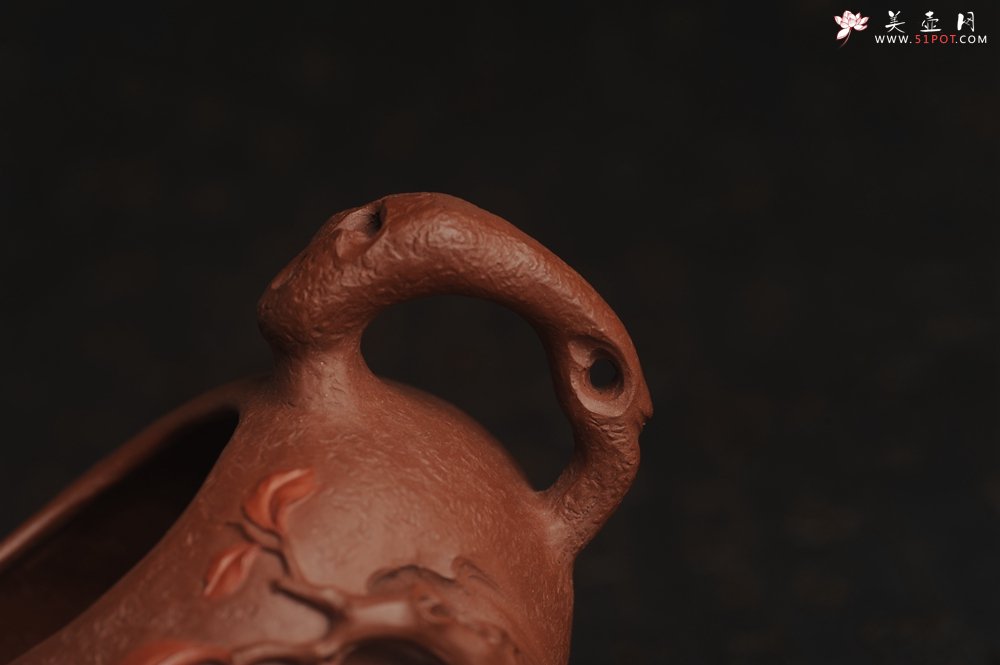 紫砂壶图片：美杯特惠 赵老师精品贴叶公道杯 茶人醉爱 - 宜兴紫砂壶网