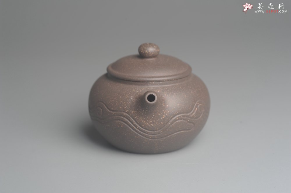 紫砂壶图片：美壶特惠 优质青灰段泥精致行云流水套组 一壶（180cc）二杯一醒茶罐（280cc） - 宜兴紫砂壶网