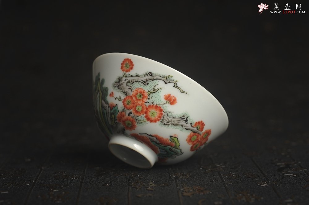 紫砂壶图片：玄辰器  精品古彩岁寒三友主人杯压手杯 景德镇茶杯 茶人醉爱 - 宜兴紫砂壶网