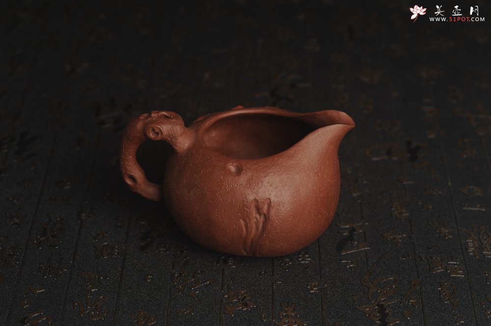 紫砂壶图片：美杯特惠 赵老师精品贴叶公道杯 茶人醉爱 - 宜兴紫砂壶网
