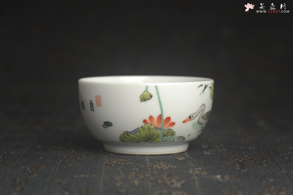 紫砂壶图片：玄辰器 精品古彩 春江水暖鸭先知 主人杯压手杯 景德镇茶杯 茶人醉爱 - 宜兴紫砂壶网