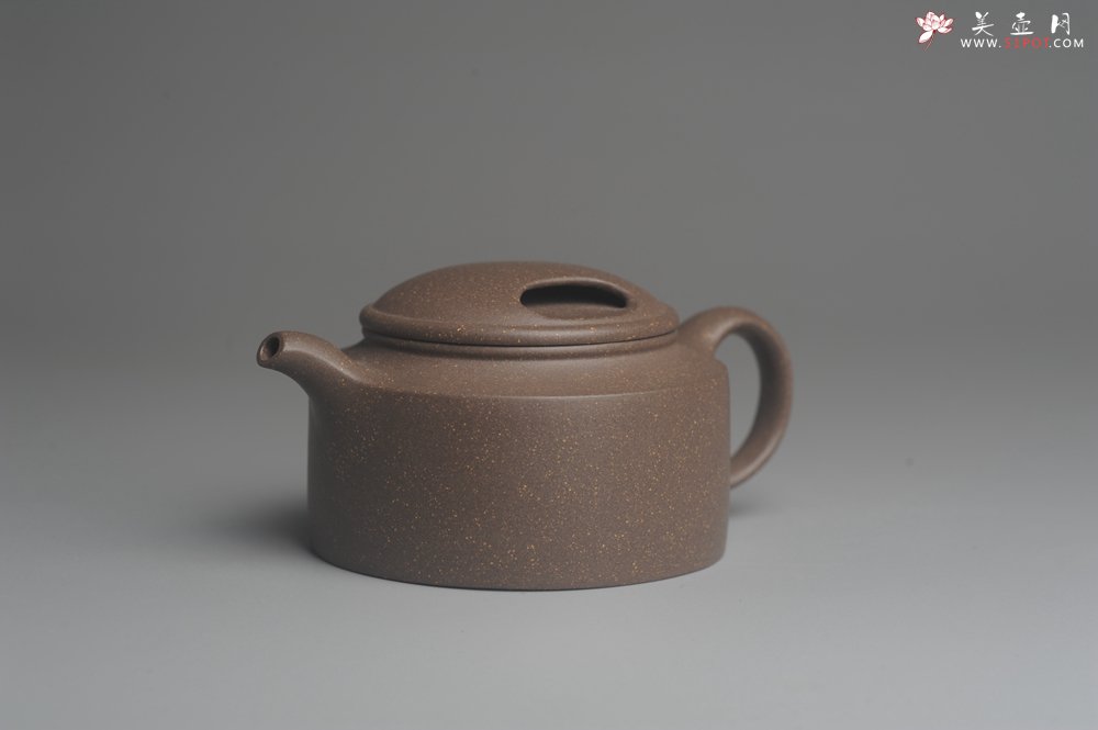 紫砂壶图片：美壶特惠 精工青段牛盖井栏壶 茶人醉爱 - 宜兴紫砂壶网