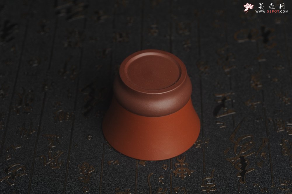 紫砂壶图片：美杯特惠 好泥好工雅致特厚实主人杯 - 宜兴紫砂壶网