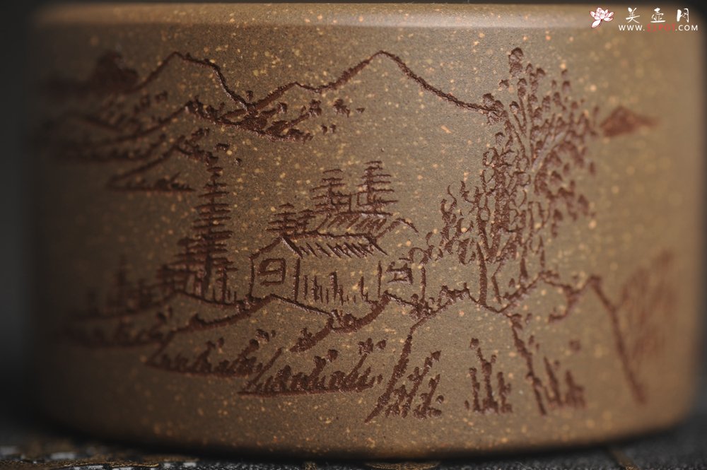 紫砂壶图片：美杯特惠 精品好泥好工雅致山居图主人杯 - 宜兴紫砂壶网