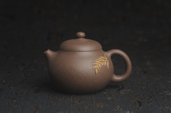 紫砂壶图片：美壶特惠 精致青灰段泥乳穗壶 茶人醉爱 - 宜兴紫砂壶网