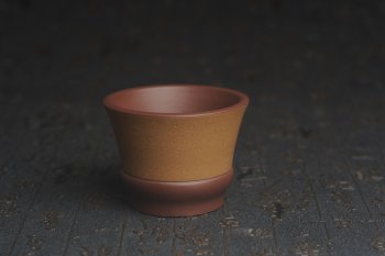 紫砂壶图片：美杯特惠 好泥好工雅致特厚实主人杯 茶人醉爱 - 宜兴紫砂壶网