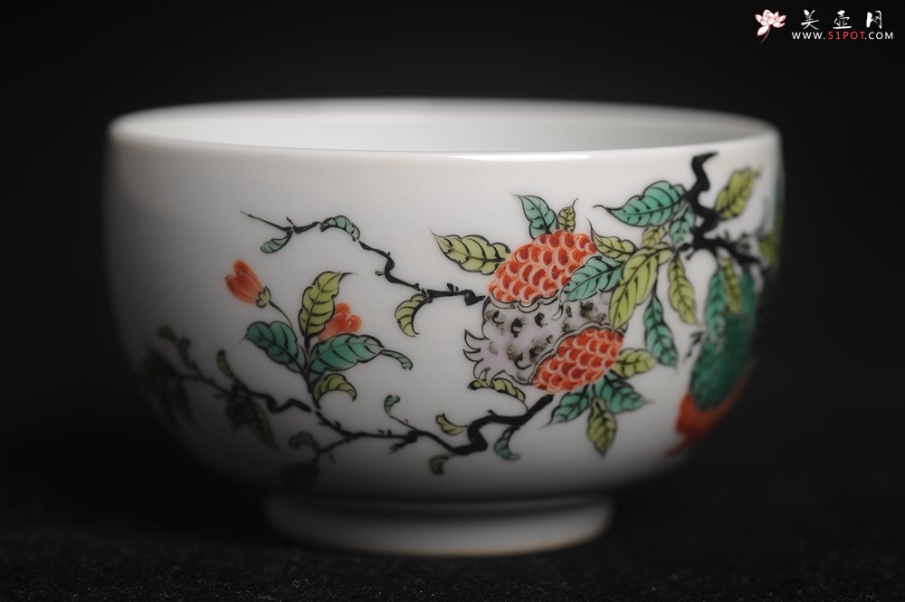 紫砂壶图片：玄辰器 精品古彩 石榴多子多福 笑口常开 主人杯压手杯 景德镇茶杯 茶人醉爱 - 宜兴紫砂壶网