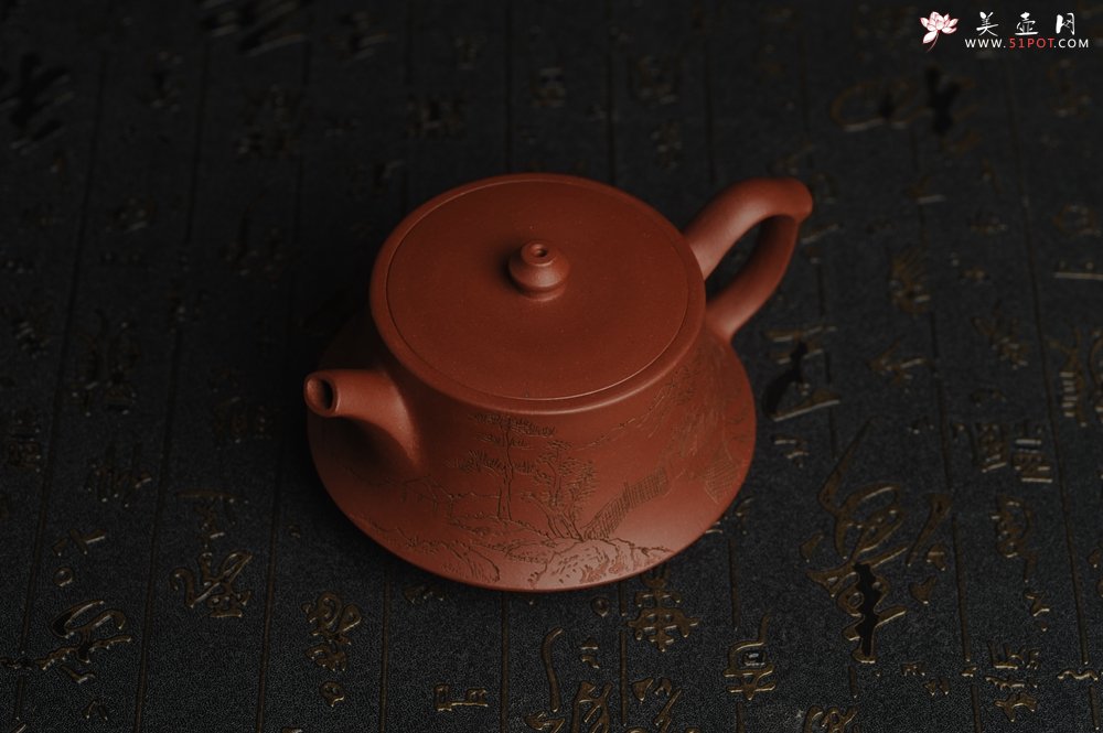 紫砂壶图片：美壶特惠 精致老清水泥通景山水曼生柱础壶 - 宜兴紫砂壶网