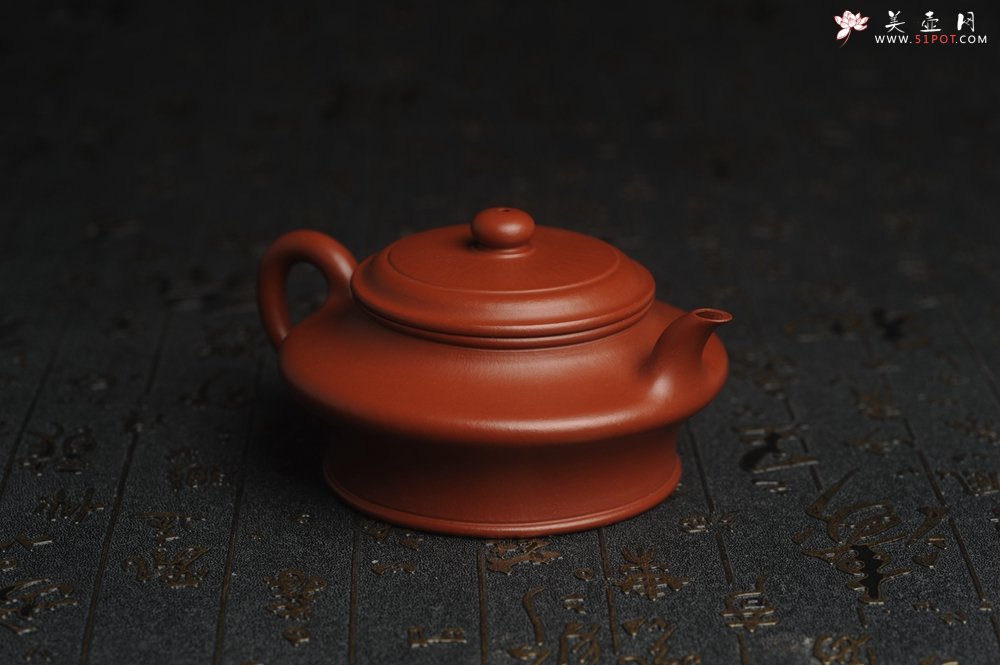 紫砂壶图片：正宗小煤窑朱泥 全手工虚扁 隽秀文气 茶人醉爱 - 宜兴紫砂壶网