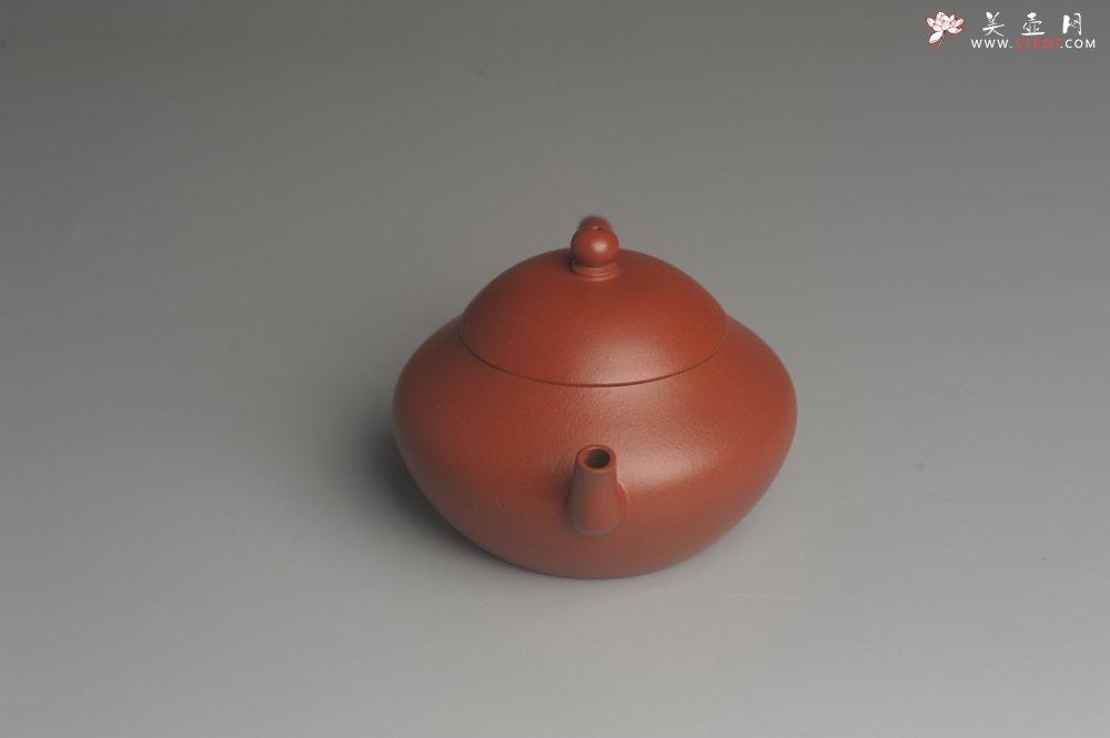 紫砂壶图片：美壶特惠 精致好朱泥梨形壶 茶人醉爱 - 宜兴紫砂壶网