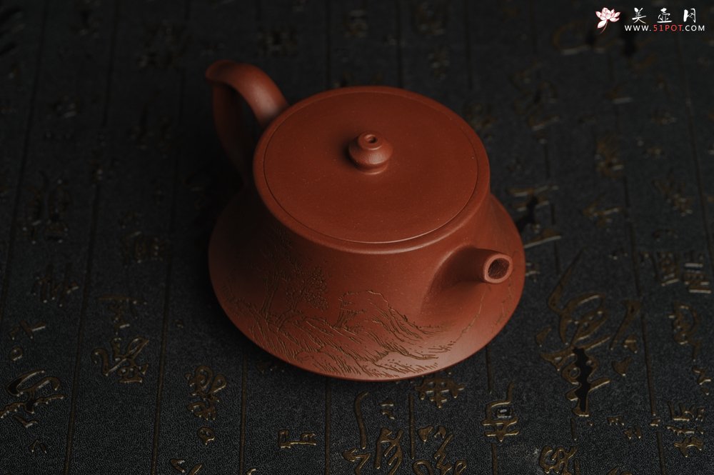 紫砂壶图片：美壶特惠 精致老清水泥通景山水曼生柱础壶 - 宜兴紫砂壶网