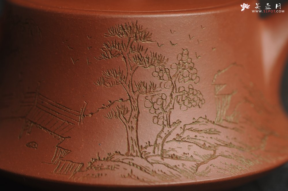 紫砂壶图片：美壶特惠 精致老清水泥通景山水曼生柱础壶 - 宜兴紫砂壶网