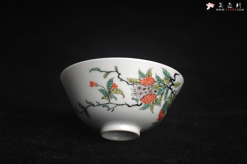 紫砂壶图片：玄辰器 精品古彩 石榴多子多福 笑口常开 主人杯压手杯二式 景德镇茶杯 茶人醉爱 - 宜兴紫砂壶网