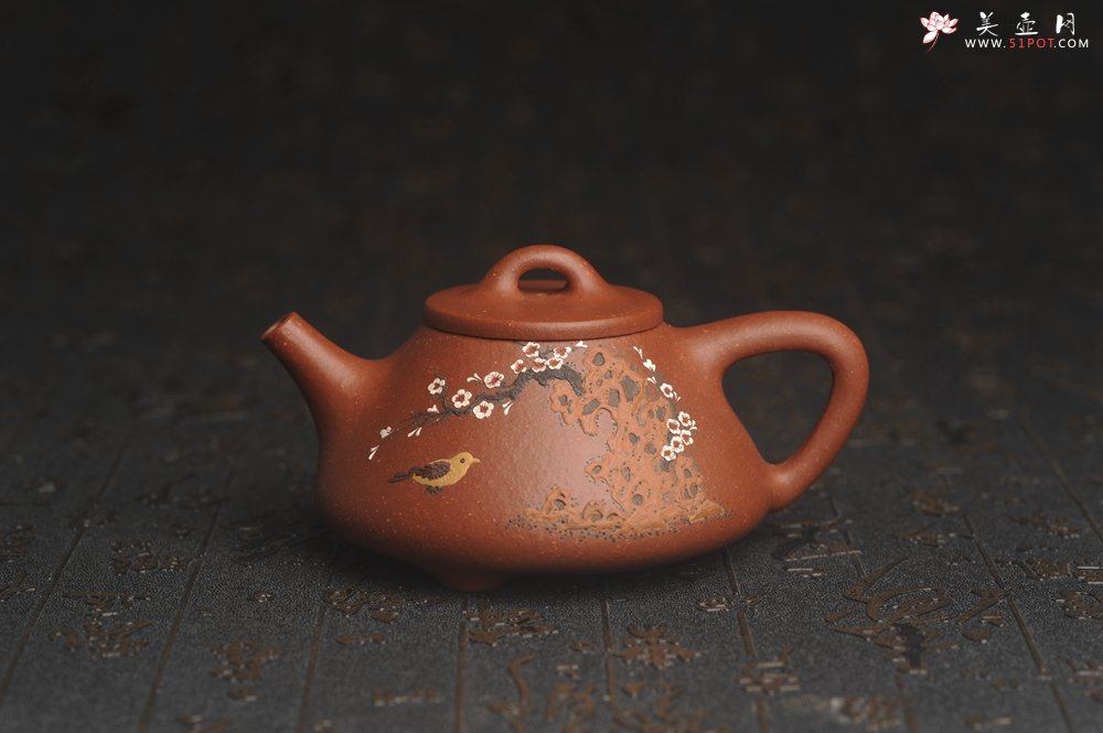 紫砂壶图片：美壶特惠 超精致特好降坡泥小品子冶石瓢 泥绘梅花鸟 特文气 - 宜兴紫砂壶网