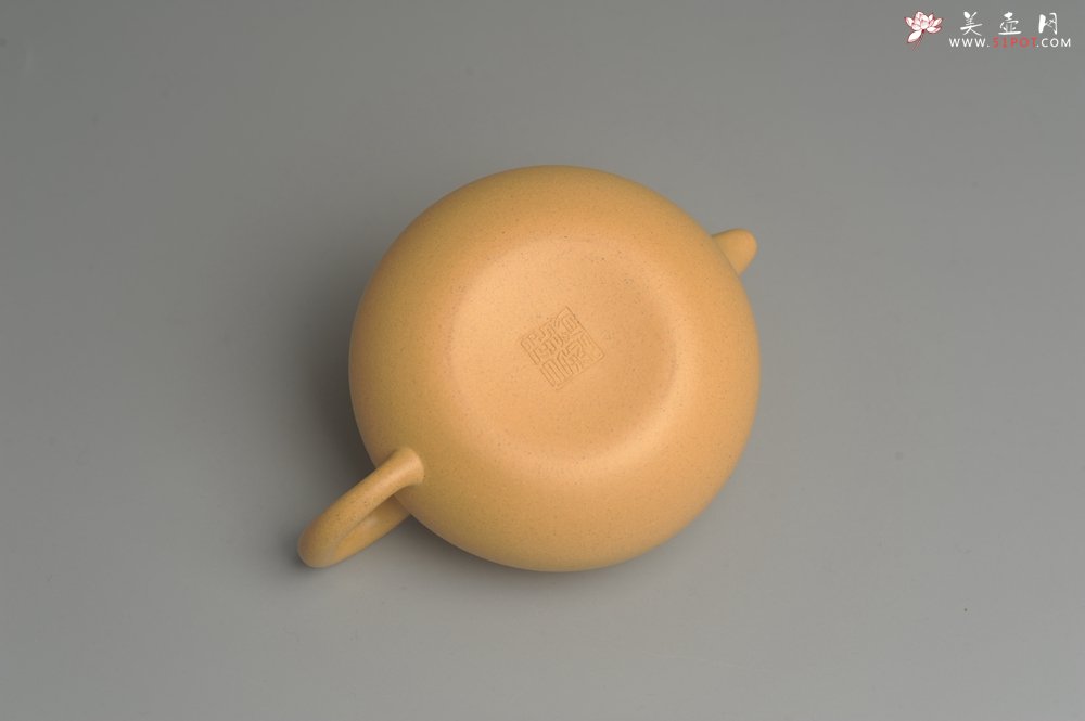 紫砂壶图片：【已结缘】邵大亨传人邵春良实力代表作 气韵十足 全手本山段泥小仿古 矿物质丰富 - 宜兴紫砂壶网