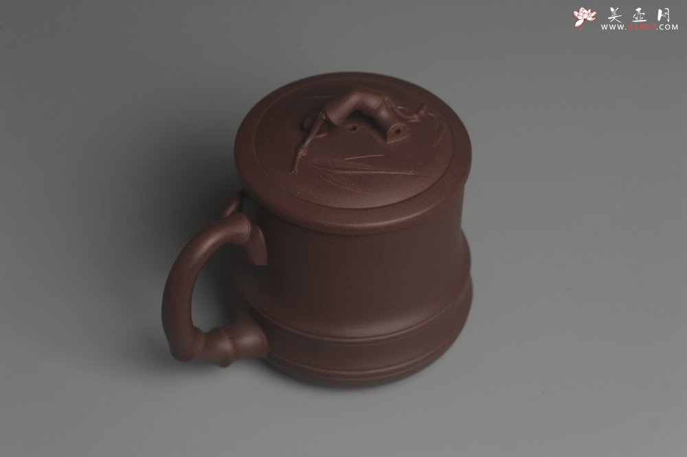 紫砂壶图片：美杯年底特惠 精工好料优质紫泥竹节杯盖杯 送礼自用佳品 - 宜兴紫砂壶网