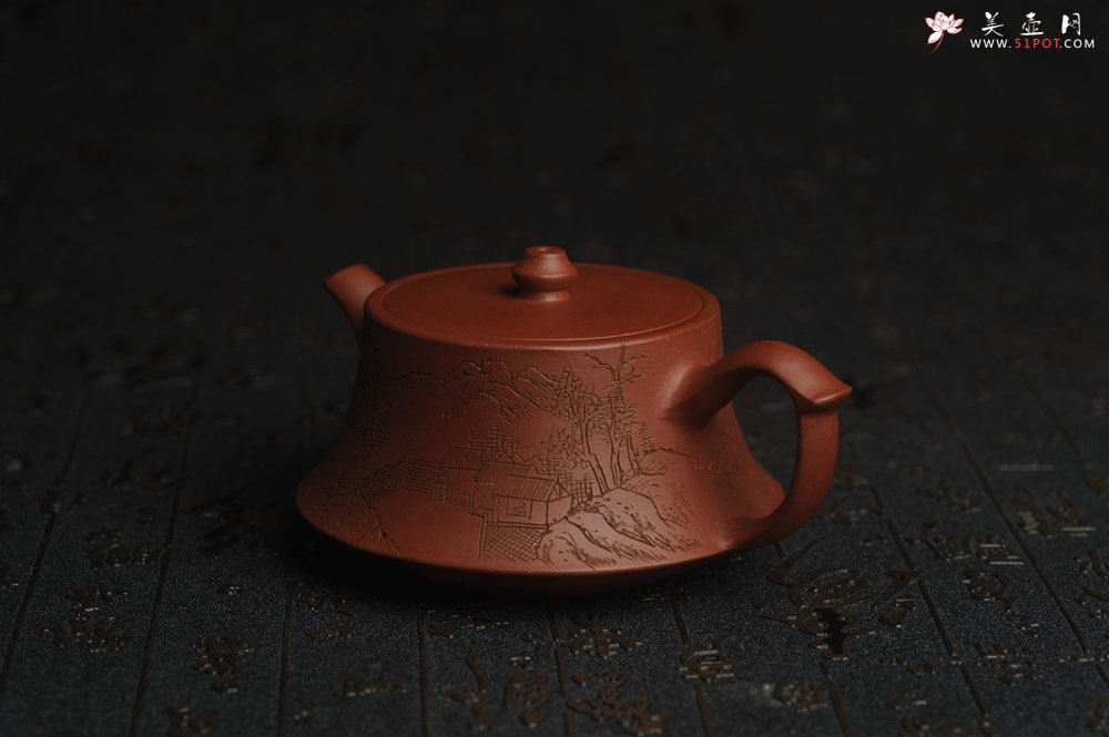 紫砂壶图片：美壶特惠 精致老清水泥通景山水曼生柱础壶 - 宜兴紫砂壶网