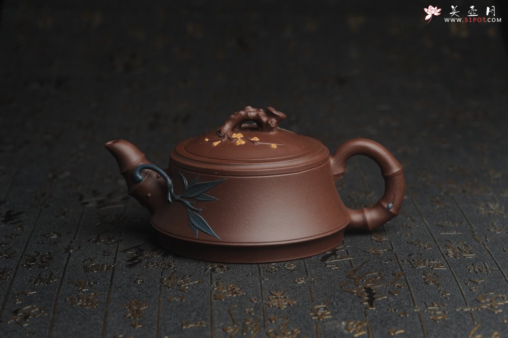 紫砂壶图片：美壶特惠 沈老师年末精工岁寒三友松竹梅 嵌盖难度大 文气雅致 - 宜兴紫砂壶网
