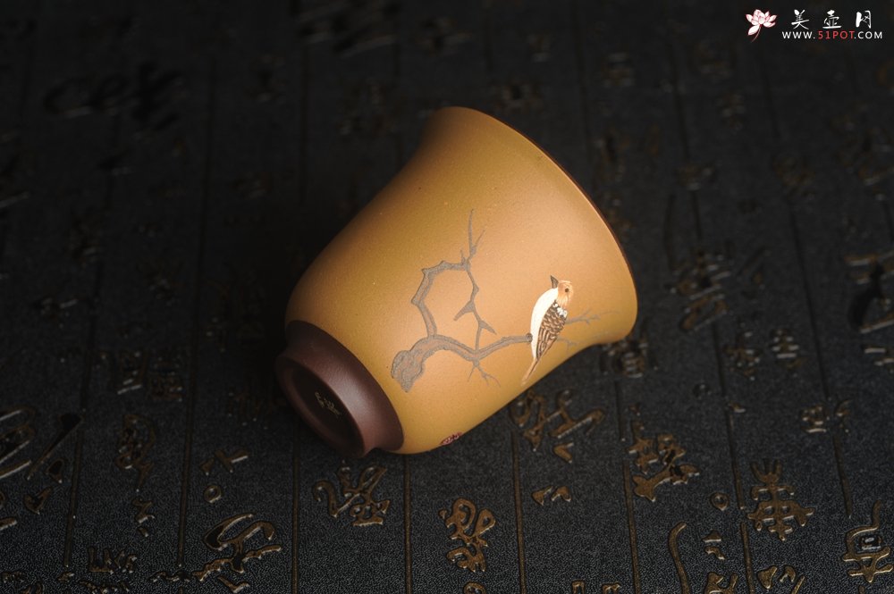 紫砂壶图片：美杯特惠 精致枯枝鸟文气主人杯 茶杯 茶人醉爱 - 宜兴紫砂壶网