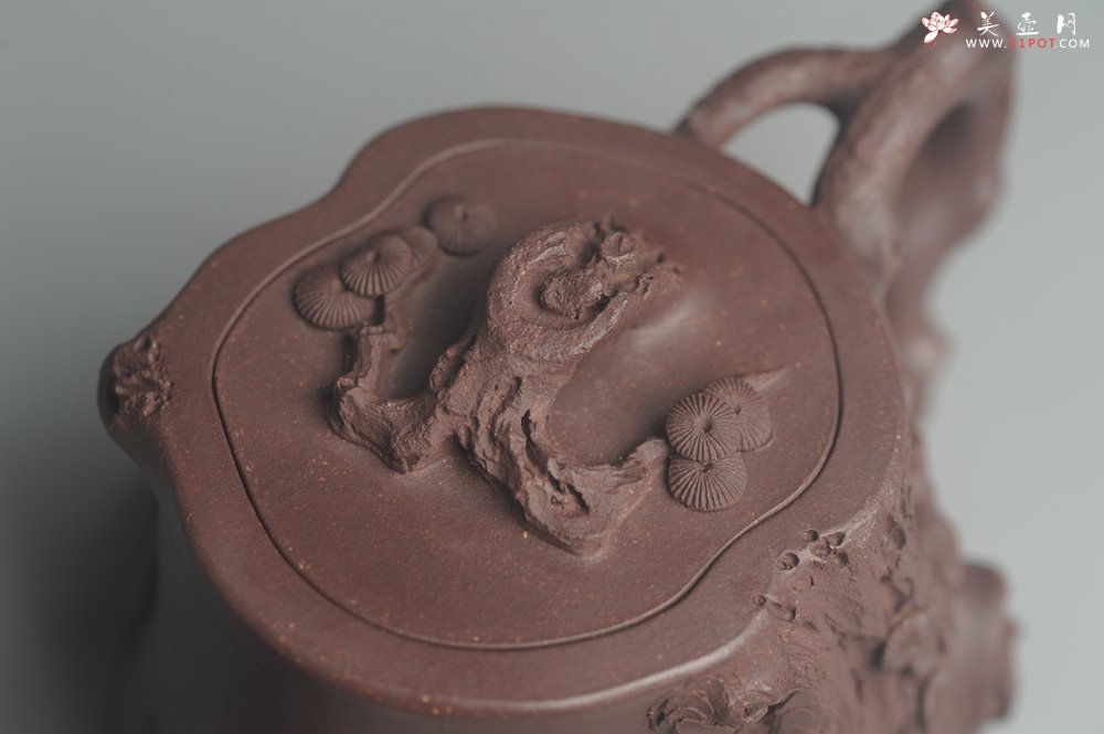 紫砂壶图片：实力精品全手工松桩 肌理丰富 越品越有味道 壶好的不要不要的 眼力好的速度下手 - 宜兴紫砂壶网