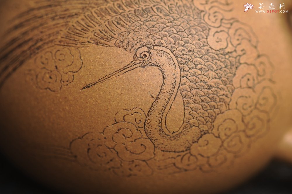 紫砂壶图片：油润老黄段泥(此泥料属于家藏老料！油润无比，识者自知！)全手工小品西施 装饰云鹤特文气 - 宜兴紫砂壶网