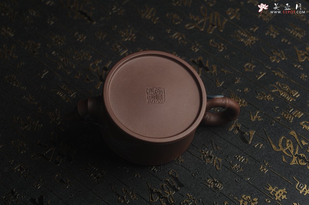 紫砂壶图片：美壶特惠 精工岁寒三友松竹梅竹段壶 嵌盖难度大 文气雅致 - 宜兴紫砂壶网