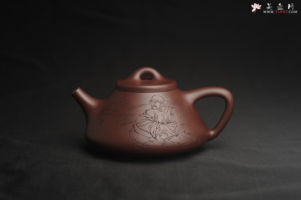 紫砂壶图片：美壶年底特惠 精品老紫泥子冶石瓢 装饰云游图 特文气 做工不输2000元同类作品 - 宜兴紫砂壶网