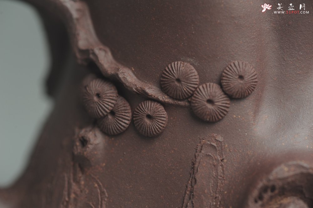 紫砂壶图片：实力精品全手工松桩 肌理丰富 越品越有味道 壶好的不要不要的 眼力好的速度下手 - 宜兴紫砂壶网