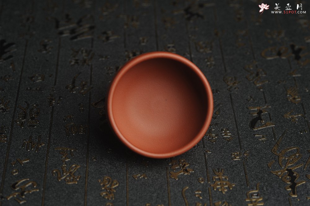 紫砂壶图片：美杯特惠 精致清水泥厚实品茗杯 茶人醉爱 - 宜兴紫砂壶网