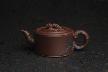 紫砂壶图片：美壶特惠 精工岁寒三友松竹梅竹段壶 嵌盖难度大 文气雅致 - 宜兴紫砂壶网