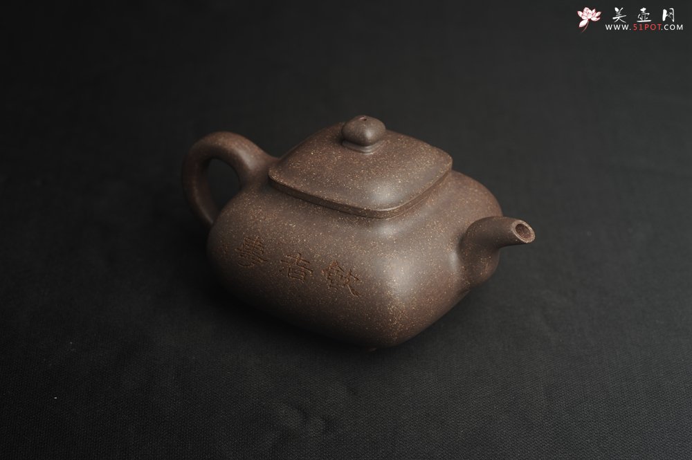 紫砂壶图片：实力派张海艳全手工特好老青灰段泥传炉壶 装饰人物 饮者寿 特文气 - 宜兴紫砂壶网