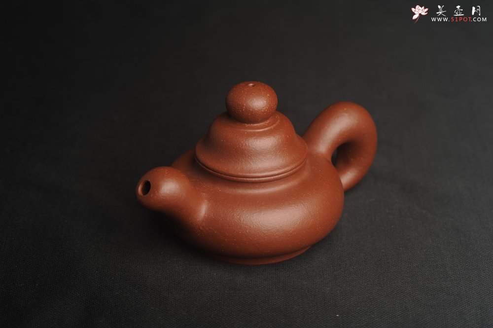 紫砂壶图片：美壶特惠 精致降坡泥道洪松鼠壶 萌萌哒 - 宜兴紫砂壶网