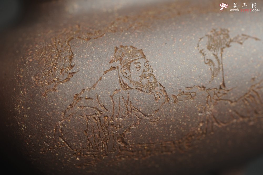 紫砂壶图片：实力派张海艳全手工特好老青灰段泥传炉壶 装饰人物 饮者寿 特文气 - 宜兴紫砂壶网