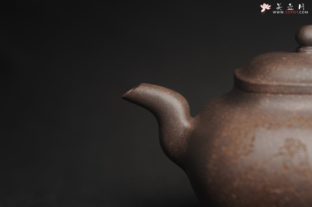 紫砂壶图片：实力派张海艳全手工特好老青灰段泥传炉壶 装饰人物 饮者寿 特文气 - 宜兴紫砂壶网