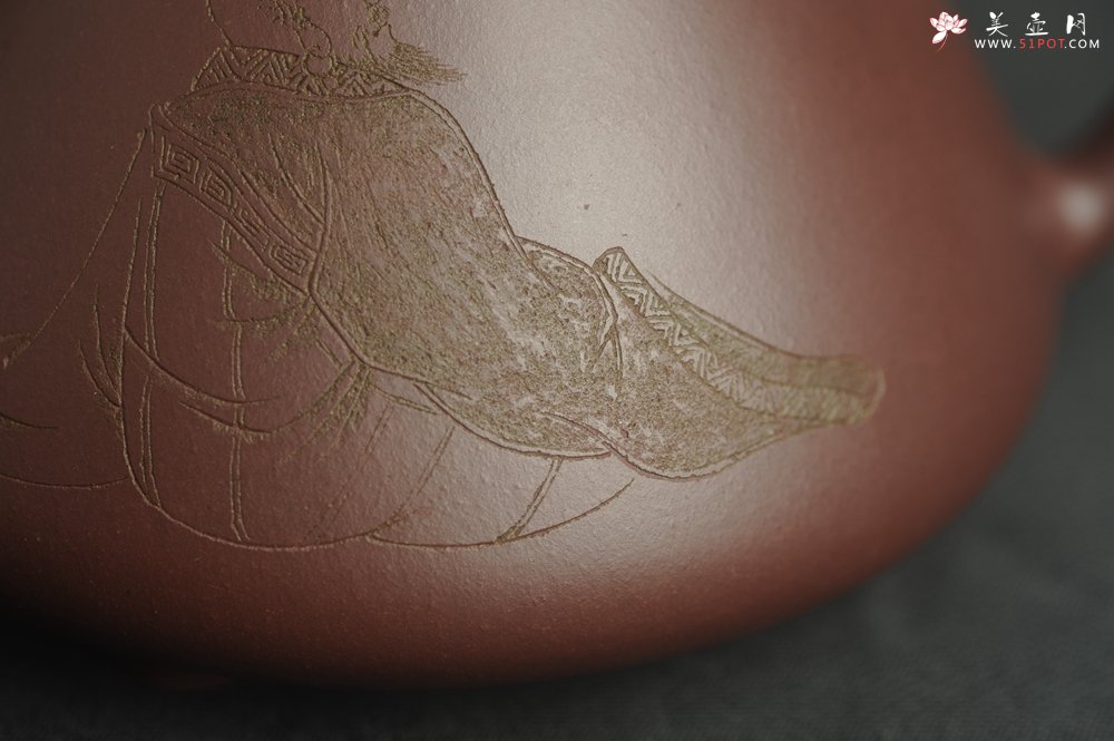 紫砂壶图片：油润底曹青 全手工特好子冶石瓢 装饰人物 特文气 - 宜兴紫砂壶网